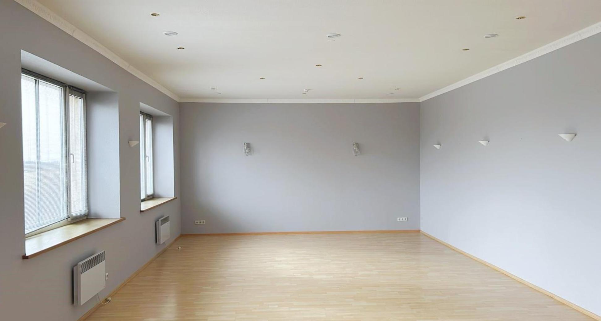 Hostelis R27 Aizpute Luaran gambar